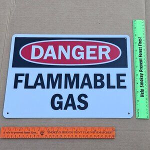 "Danger Flammable Gas" 10" x 14" Highly Reflective Metal sign